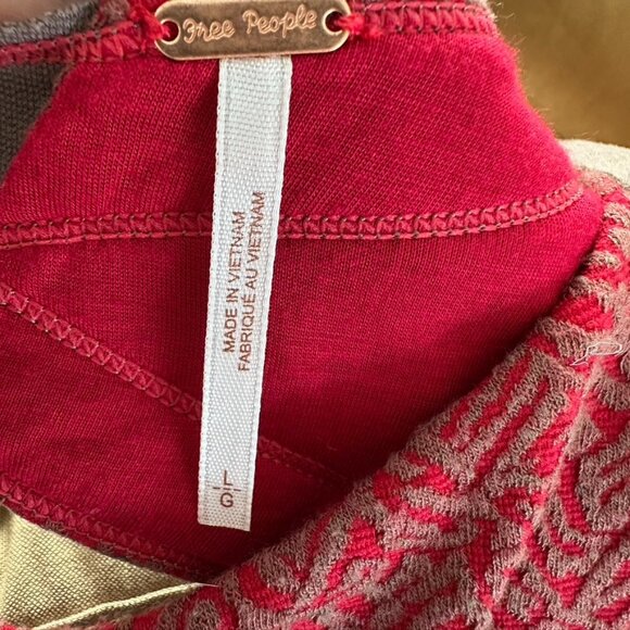 Free People Cross My Heart Bodycon Cut Out Red Brown Knit Dress Large Boho Indie - Picture 12 of 12